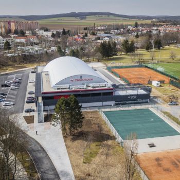 Zimní stadiony 4 <p>Jsme kompletním dodavatelem stavby i technologie zimního stadionu ve městě VYŠKOV</p>